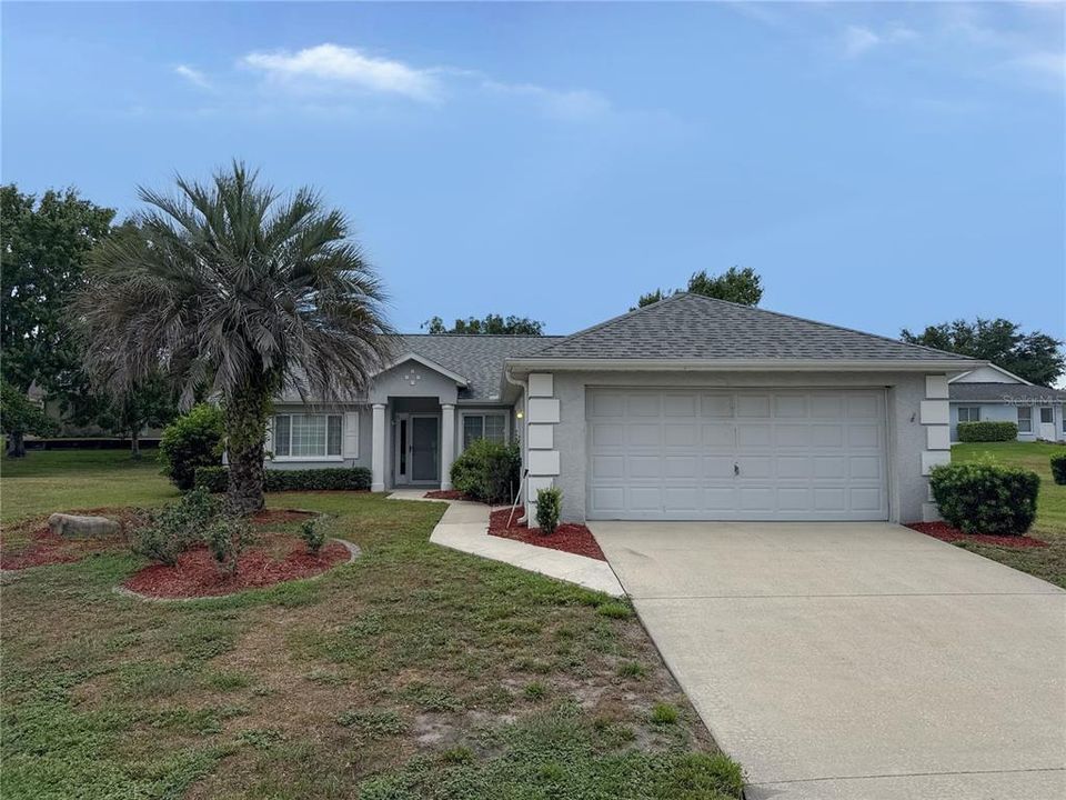 For Sale: $240,000 (2 beds, 2 baths, 1332 Square Feet)