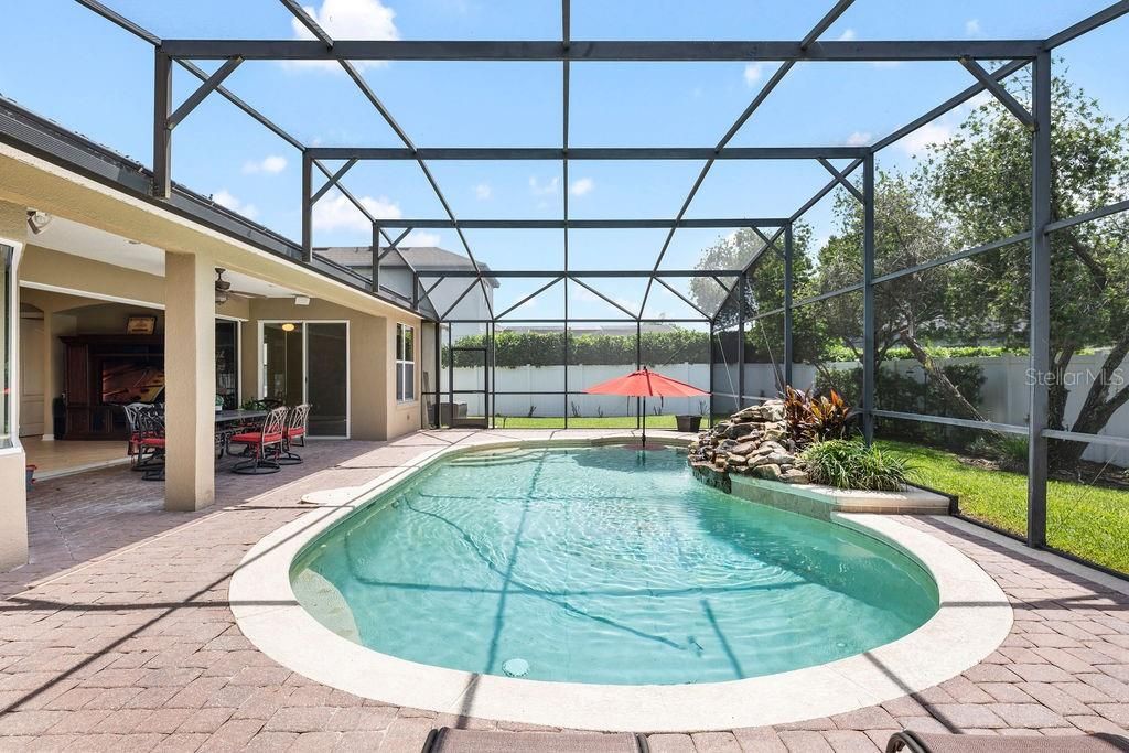 En Venta: $900,000 (5 camas, 4 baños, 3779 Pies cuadrados)