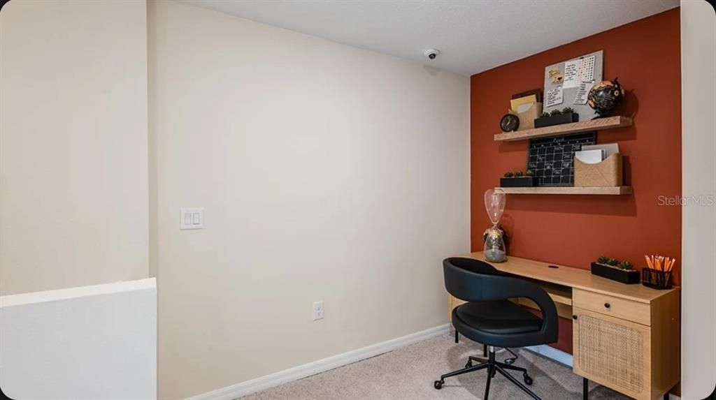 For Sale: $290,000 (3 beds, 2 baths, 1427 Square Feet)