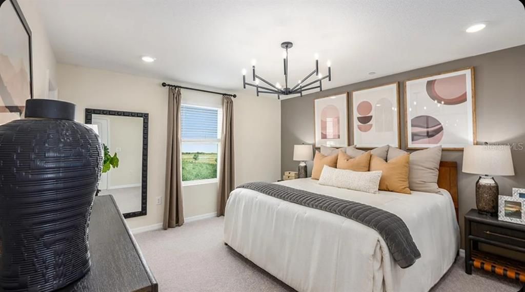 For Sale: $290,000 (3 beds, 2 baths, 1427 Square Feet)