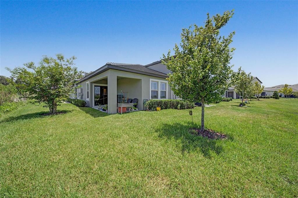 For Sale: $285,000 (2 beds, 2 baths, 1625 Square Feet)