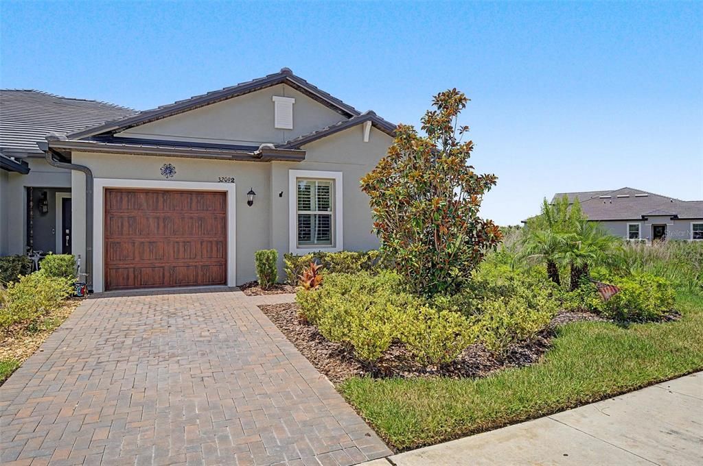 For Sale: $285,000 (2 beds, 2 baths, 1625 Square Feet)