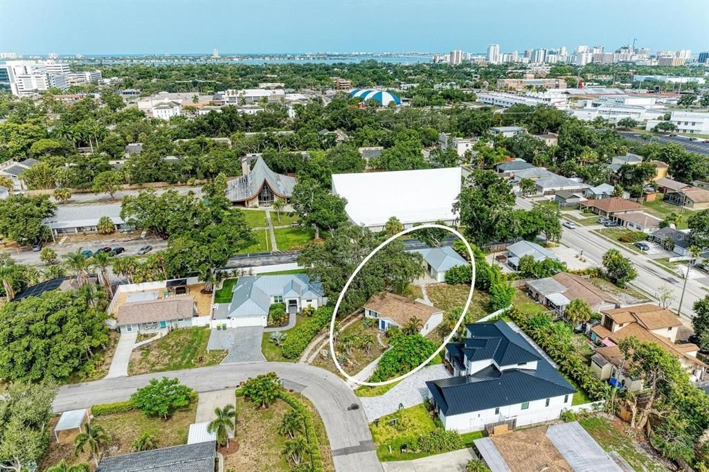 En Venta: $799,000 (3 camas, 2 baños, 1191 Pies cuadrados)