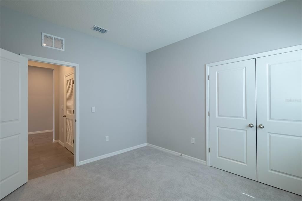 В аренду: $2,290 (4 спален, 2 ванн, 2035 Квадратных фут)