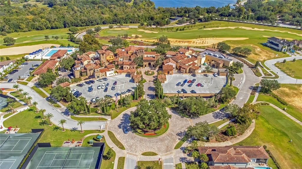 En Venta: $895,000 (5 camas, 3 baños, 3063 Pies cuadrados)