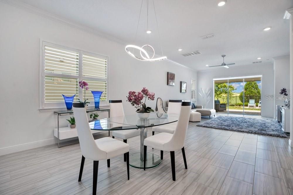 En Venta: $895,000 (5 camas, 3 baños, 3063 Pies cuadrados)