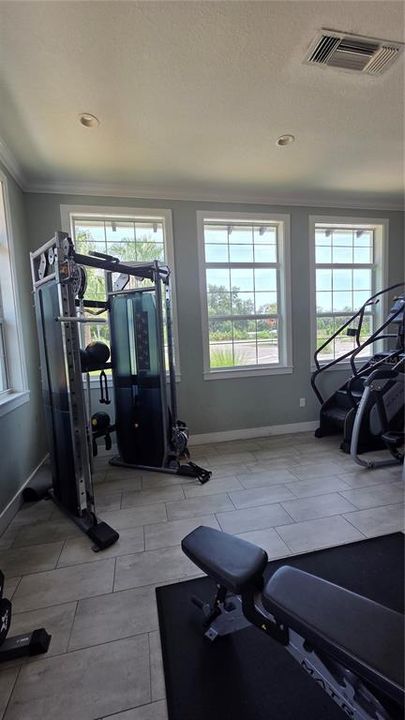 For Rent: $2,000 (2 beds, 2 baths, 1176 Square Feet)