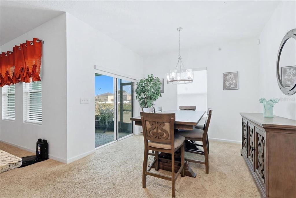 For Sale: $300,000 (3 beds, 2 baths, 1764 Square Feet)