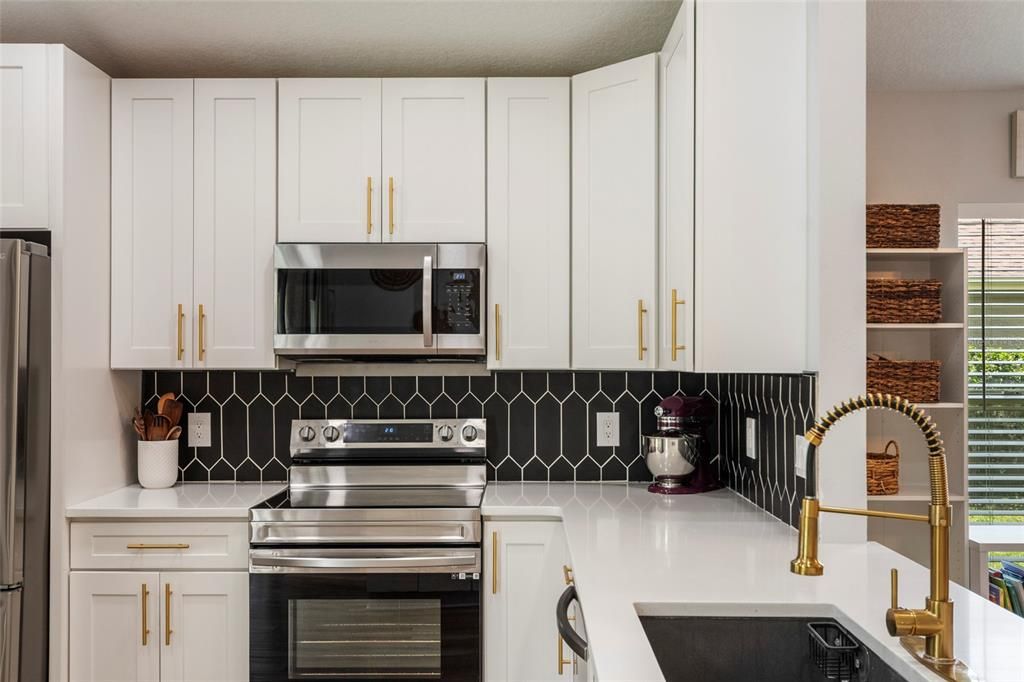 En Venta: $498,000 (3 camas, 2 baños, 1469 Pies cuadrados)