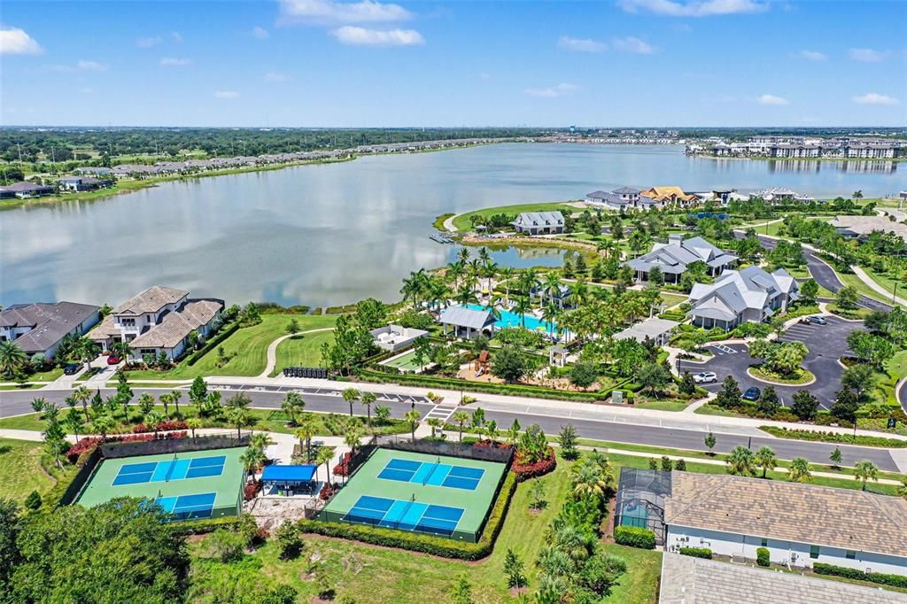 На продажу: $619,999 (3 спален, 2 ванн, 1810 Квадратных фут)