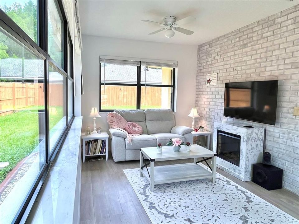 En Venta: $340,000 (3 camas, 2 baños, 1769 Pies cuadrados)