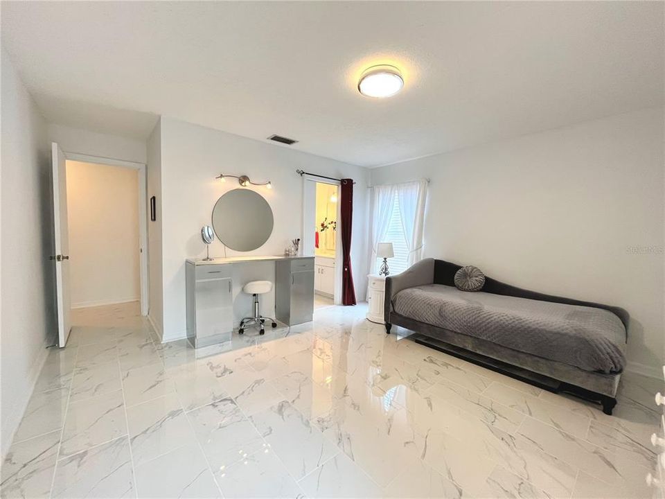 En Venta: $340,000 (3 camas, 2 baños, 1769 Pies cuadrados)