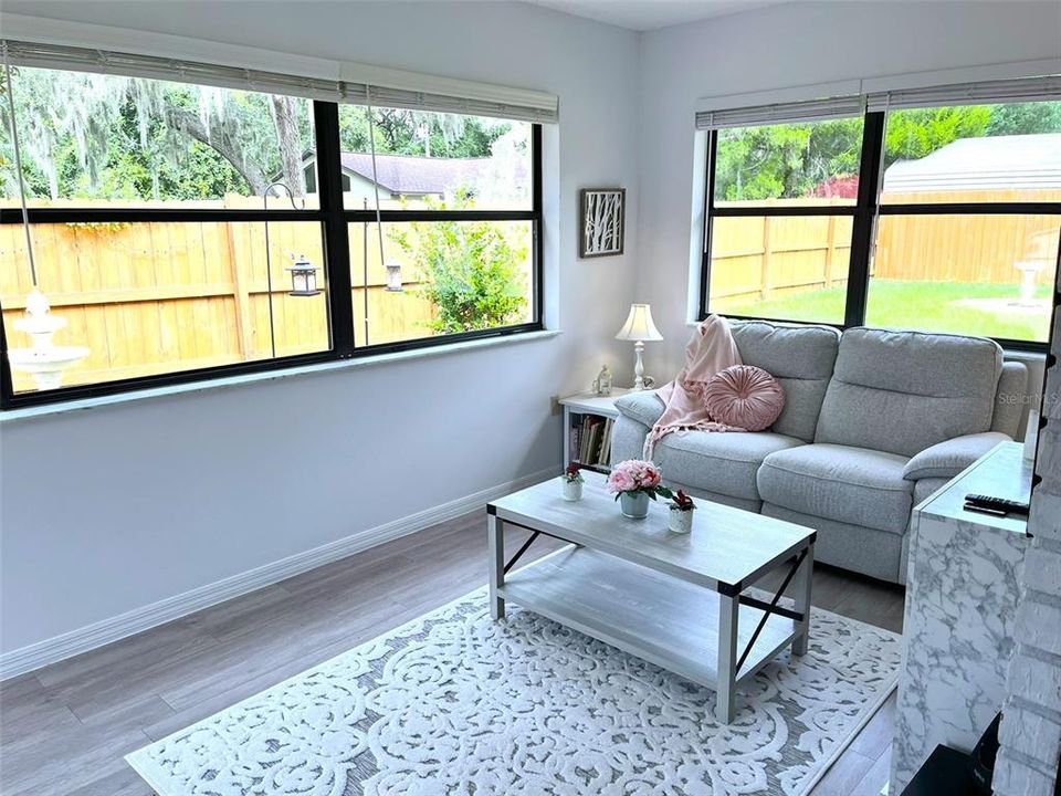 En Venta: $340,000 (3 camas, 2 baños, 1769 Pies cuadrados)