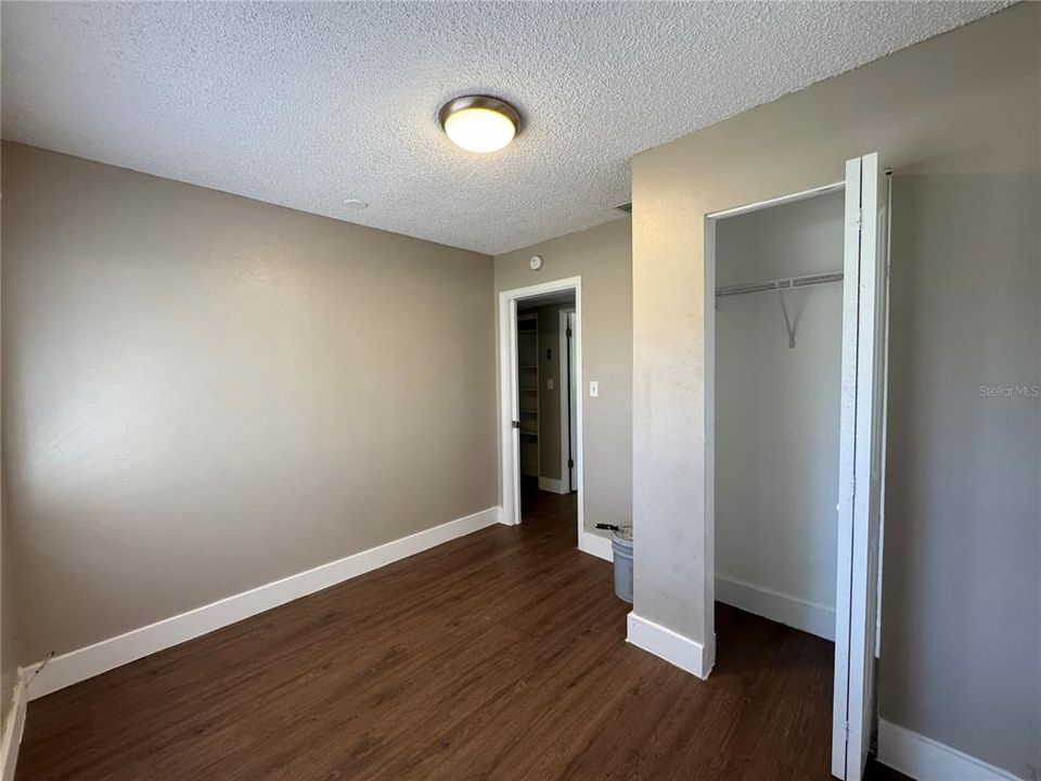 В аренду: $1,850 (3 спален, 2 ванн, 1306 Квадратных фут)