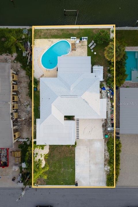 En Venta: $949,000 (3 camas, 2 baños, 1916 Pies cuadrados)