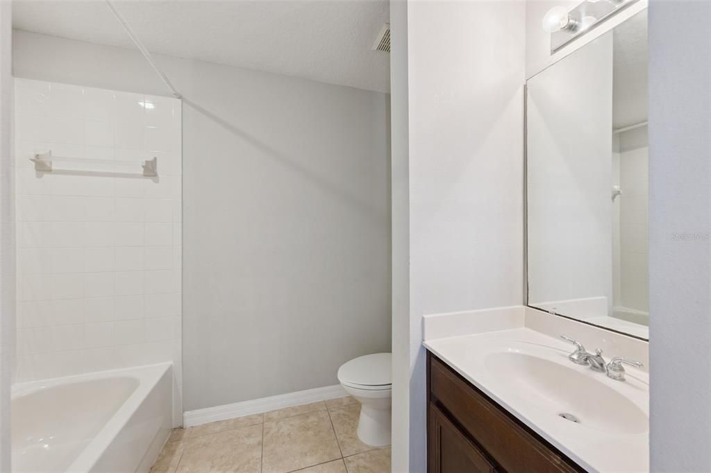 En Venta: $310,000 (3 camas, 2 baños, 1770 Pies cuadrados)