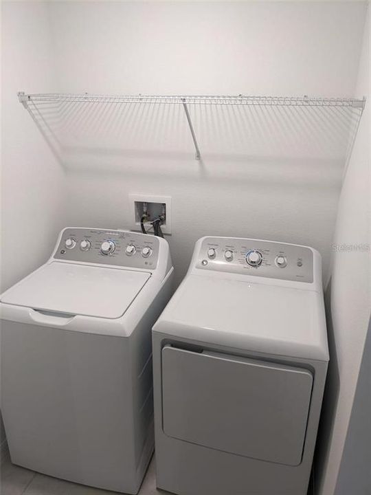 В аренду: $1,925 (3 спален, 2 ванн, 1666 Квадратных фут)