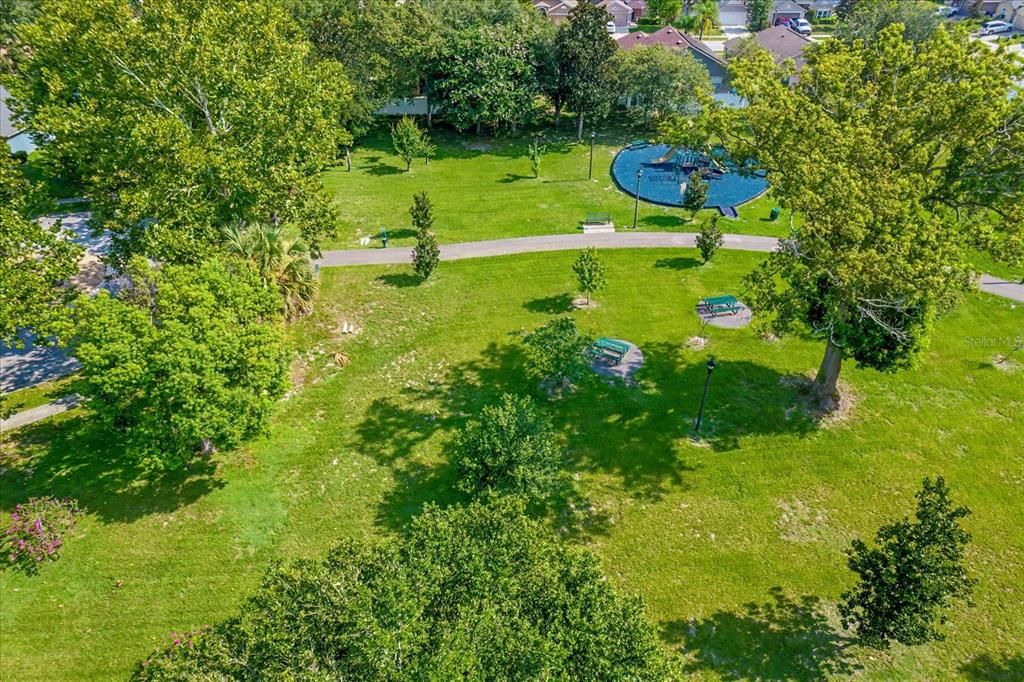 На продажу: $325,000 (4 спален, 2 ванн, 1787 Квадратных фут)