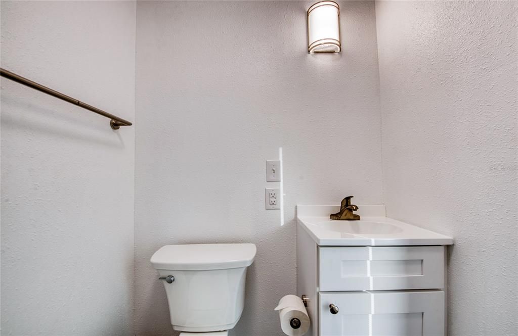 В аренду: $2,700 (1 спален, 1 ванн, 646 Квадратных фут)