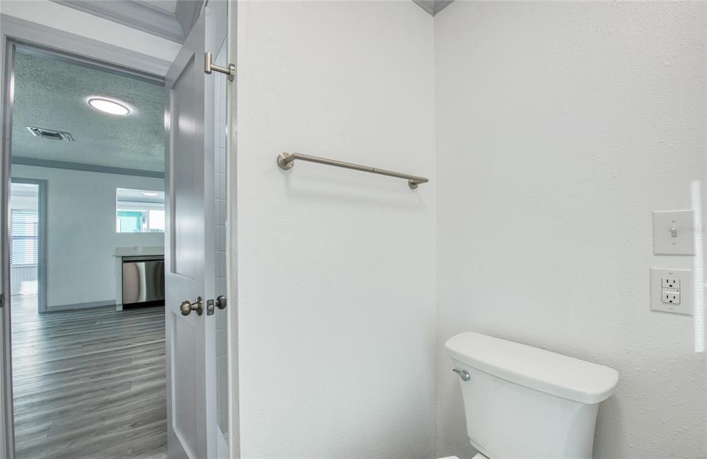 В аренду: $2,700 (1 спален, 1 ванн, 646 Квадратных фут)