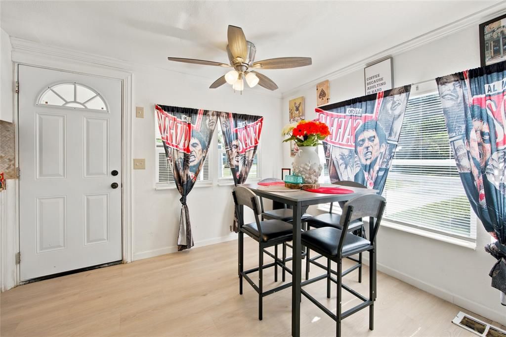 For Sale: $150,000 (2 beds, 2 baths, 1080 Square Feet)