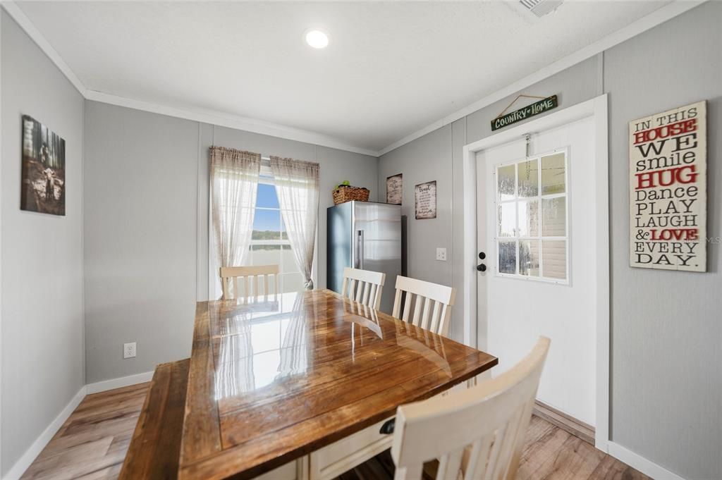 En Venta: $369,500 (3 camas, 2 baños, 1548 Pies cuadrados)
