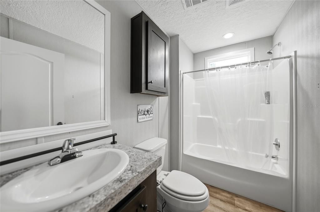 En Venta: $369,500 (3 camas, 2 baños, 1548 Pies cuadrados)