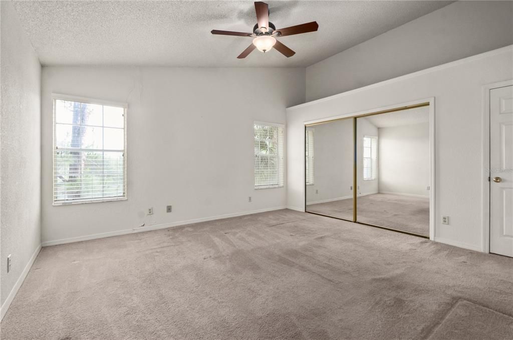 For Sale: $240,000 (3 beds, 2 baths, 1365 Square Feet)