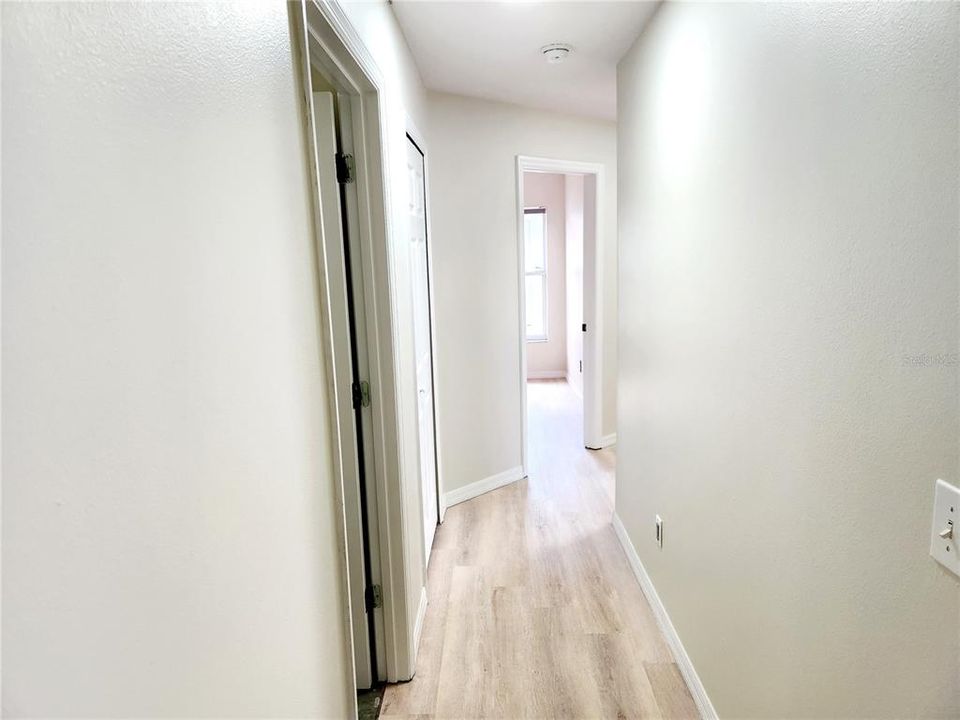 В аренду: $600 (1 спален, 1 ванн, 850 Квадратных фут)