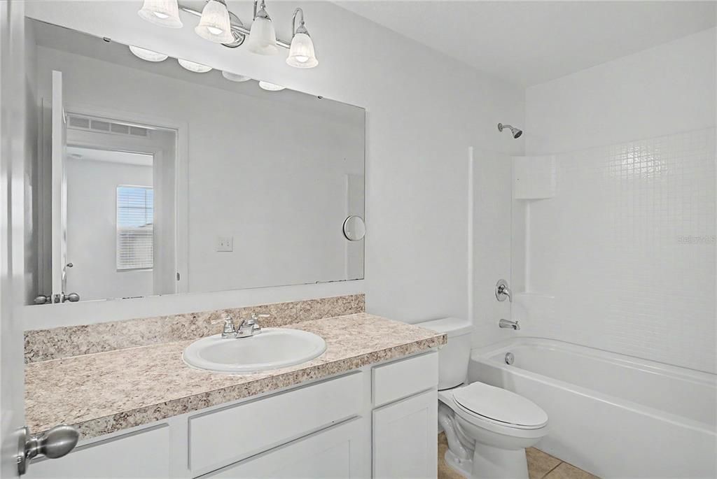 En Venta: $250,000 (3 camas, 2 baños, 1480 Pies cuadrados)