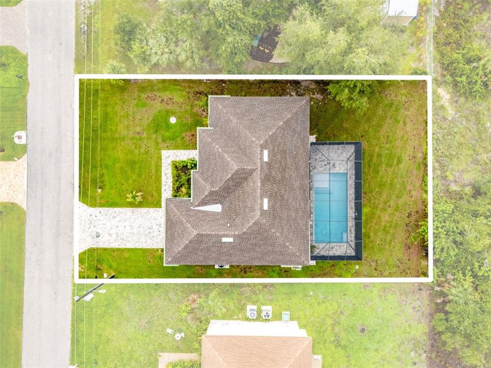 En Venta: $550,000 (4 camas, 2 baños, 1726 Pies cuadrados)