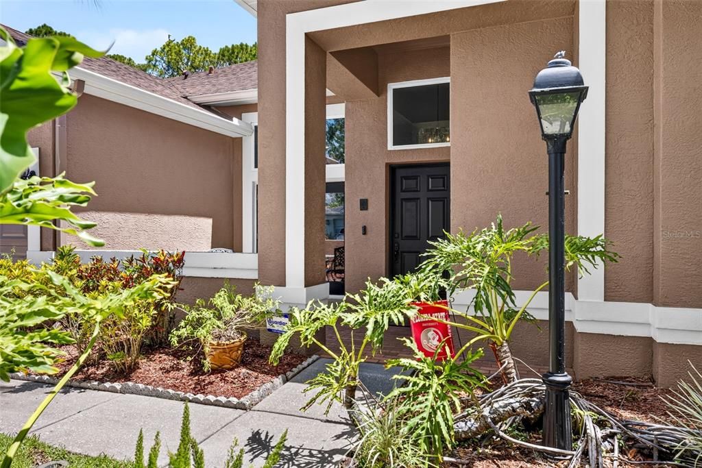 En Venta: $699,900 (3 camas, 2 baños, 2357 Pies cuadrados)