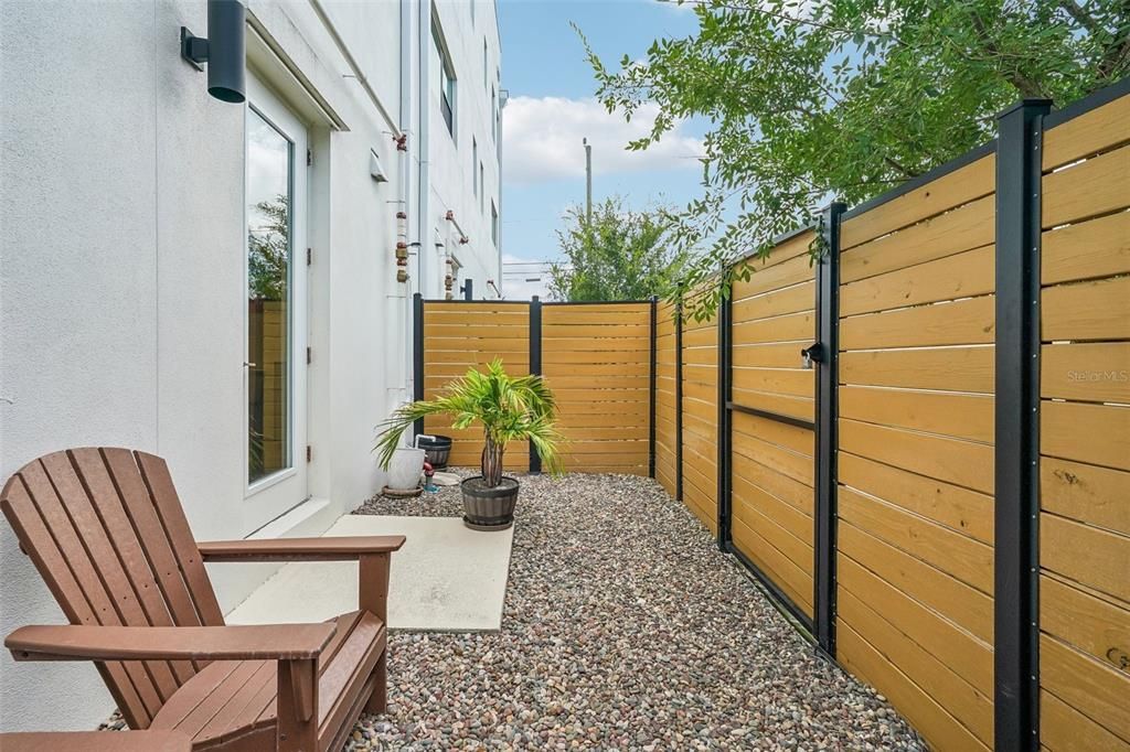 En Venta: $780,000 (3 camas, 3 baños, 2015 Pies cuadrados)