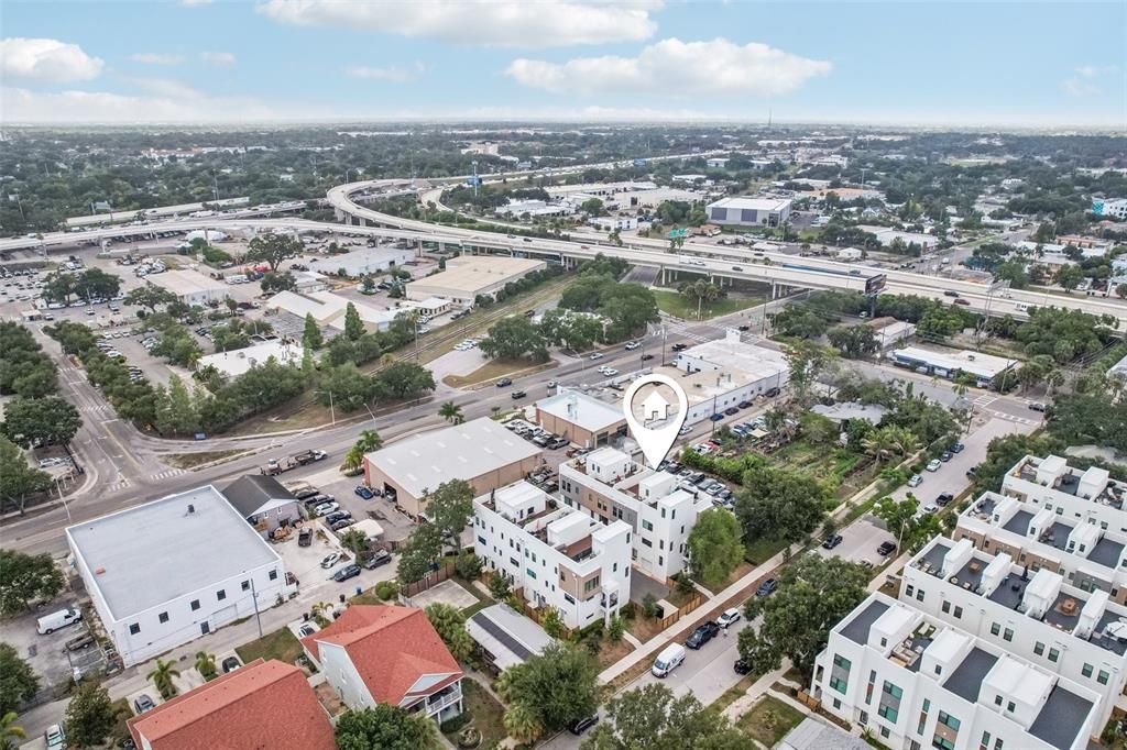 En Venta: $780,000 (3 camas, 3 baños, 2015 Pies cuadrados)