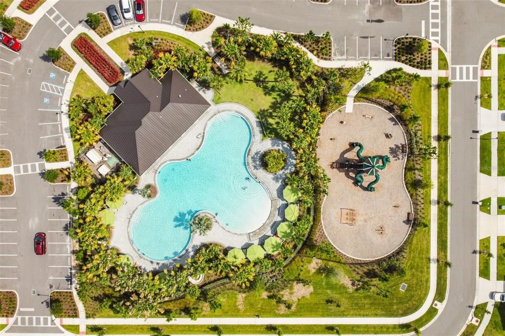En Venta: $336,000 (4 camas, 2 baños, 1817 Pies cuadrados)