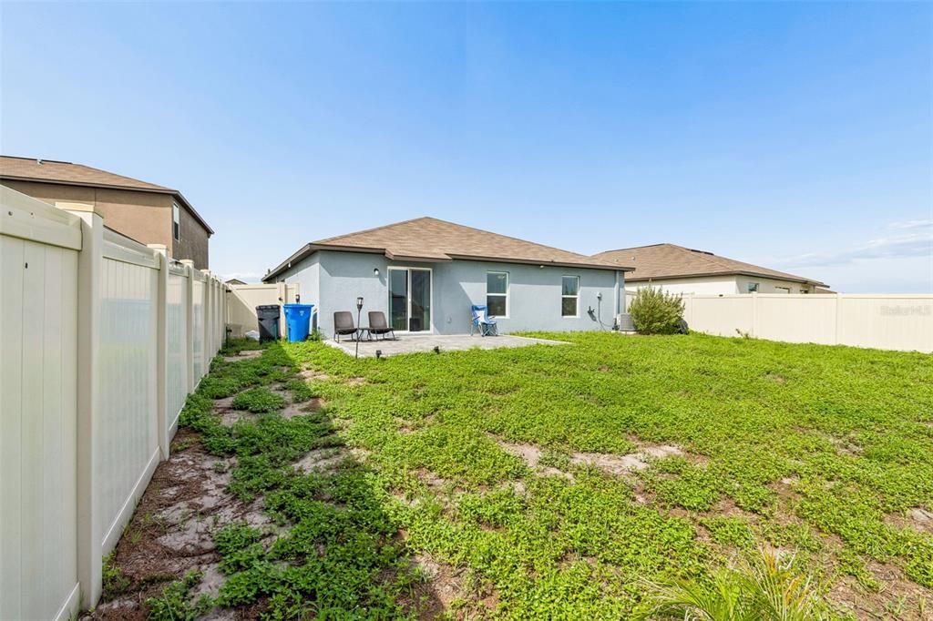 En Venta: $336,000 (4 camas, 2 baños, 1817 Pies cuadrados)
