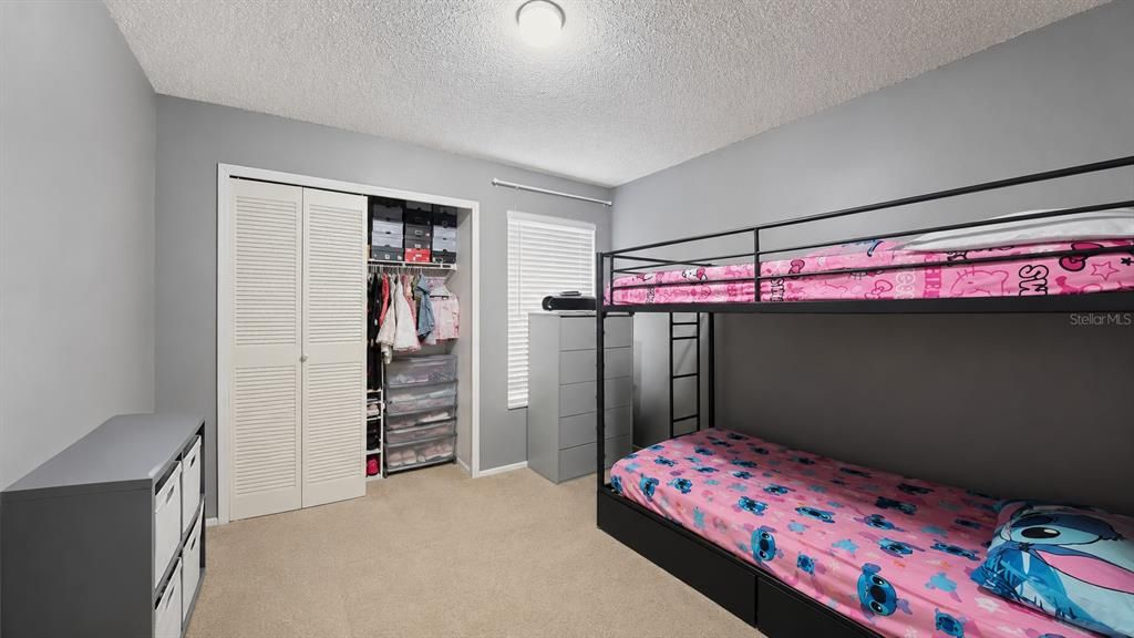 For Sale: $340,000 (3 beds, 2 baths, 1263 Square Feet)