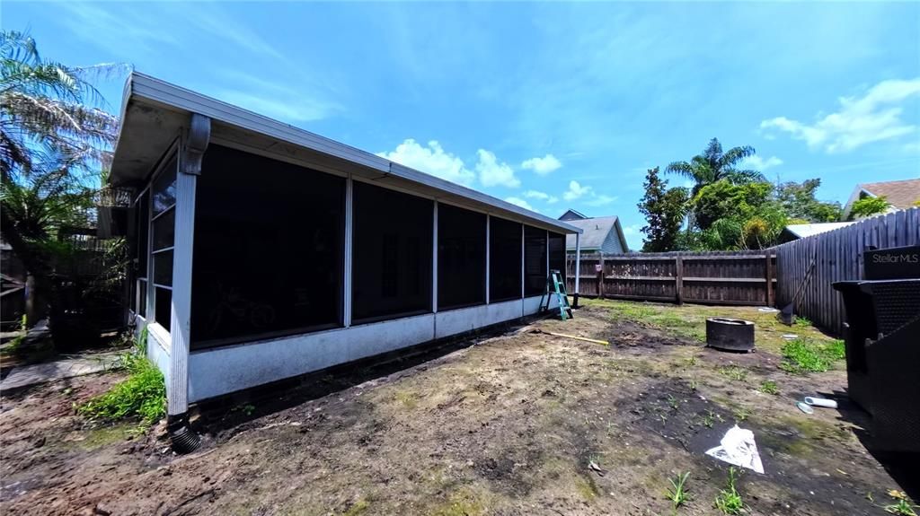 For Sale: $340,000 (3 beds, 2 baths, 1263 Square Feet)