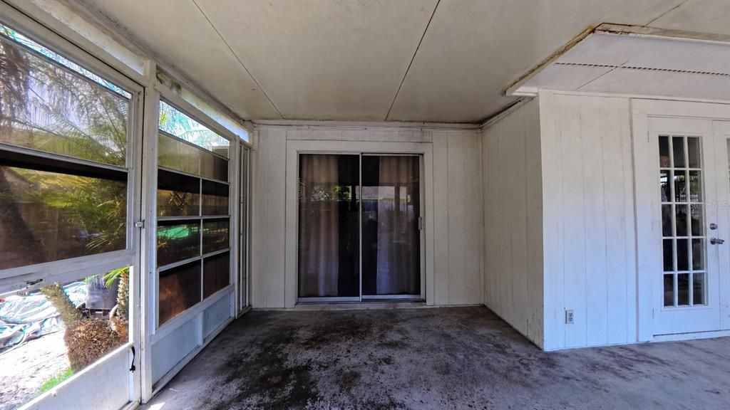 For Sale: $340,000 (3 beds, 2 baths, 1263 Square Feet)
