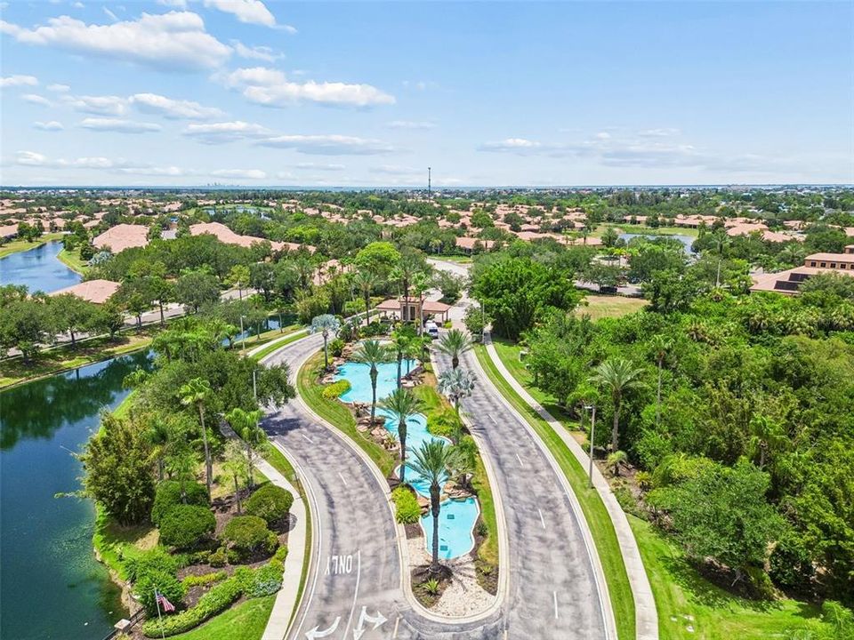 На продажу: $284,999 (2 спален, 2 ванн, 1487 Квадратных фут)