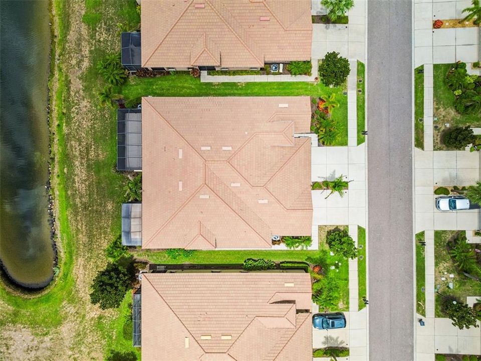 На продажу: $284,999 (2 спален, 2 ванн, 1487 Квадратных фут)