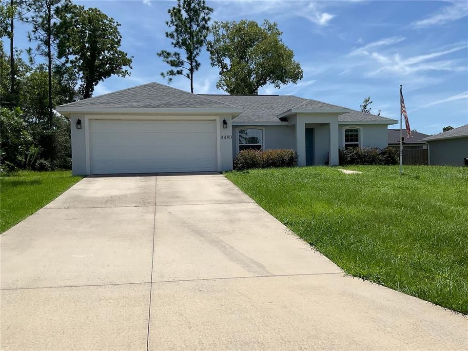 For Rent: $1,650 (3 beds, 2 baths, 1284 Square Feet)