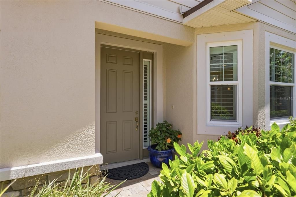 For Sale: $524,900 (2 beds, 2 baths, 1647 Square Feet)