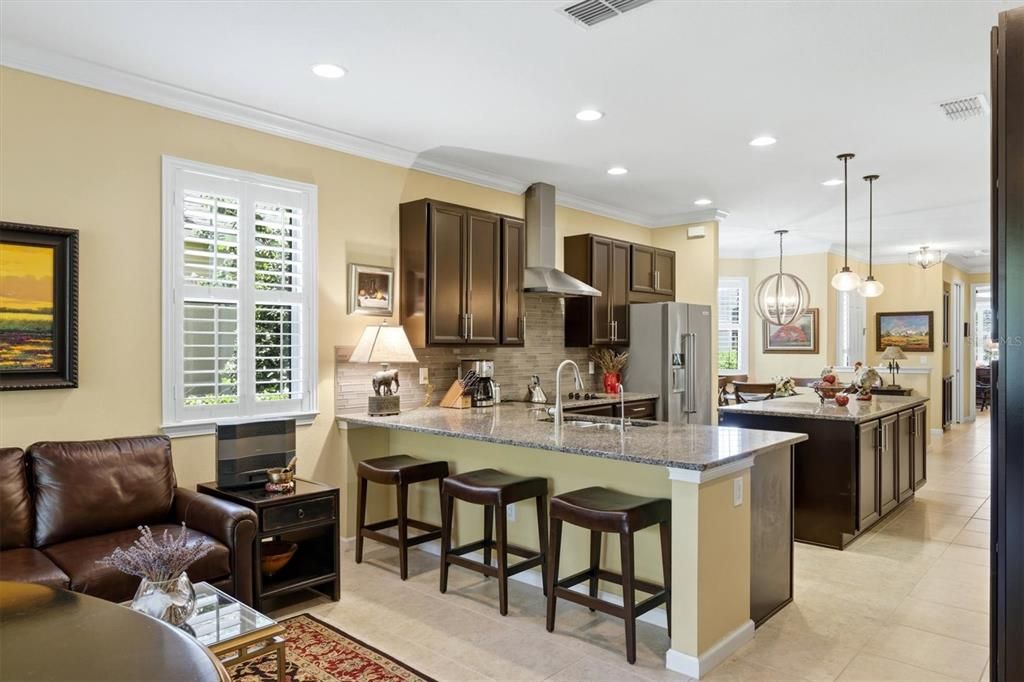 For Sale: $524,900 (2 beds, 2 baths, 1647 Square Feet)