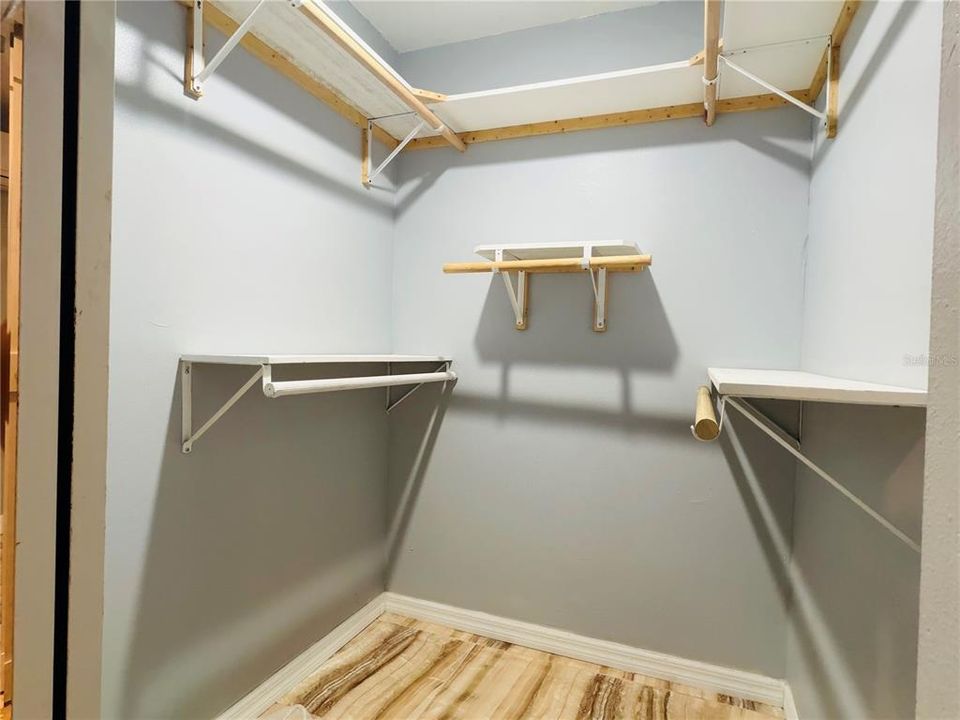 En Renta: $3,699 (5 camas, 3 baños, 2300 Pies cuadrados)