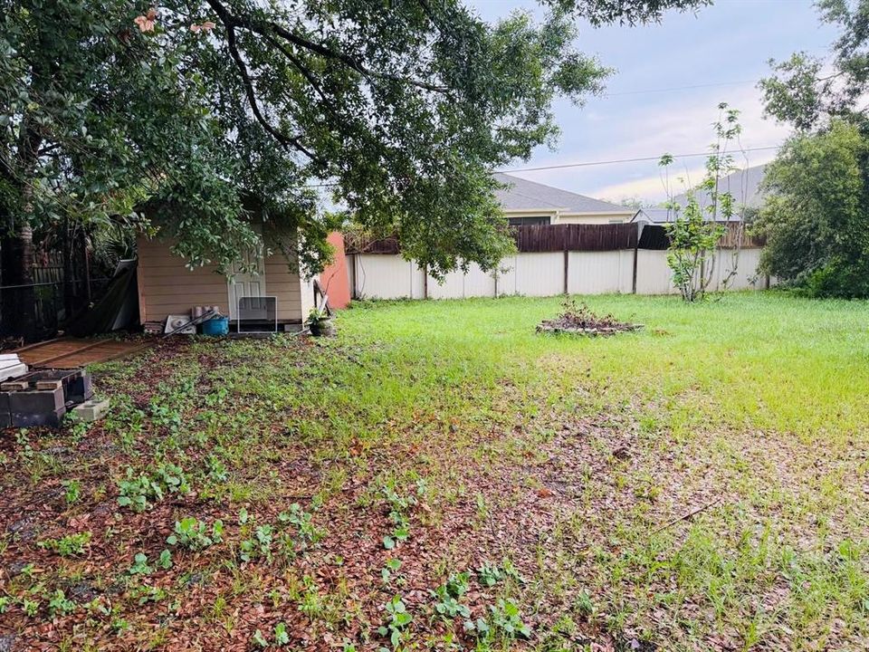 En Renta: $3,699 (5 camas, 3 baños, 2300 Pies cuadrados)