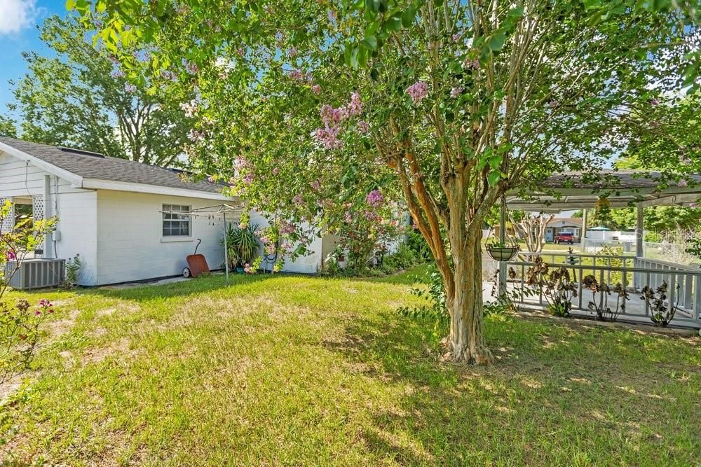 En Venta: $249,000 (3 camas, 2 baños, 1478 Pies cuadrados)