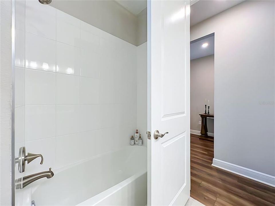 На продажу: $539,000 (4 спален, 3 ванн, 2185 Квадратных фут)
