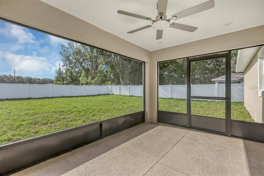 For Sale: $276,900 (3 beds, 2 baths, 1439 Square Feet)