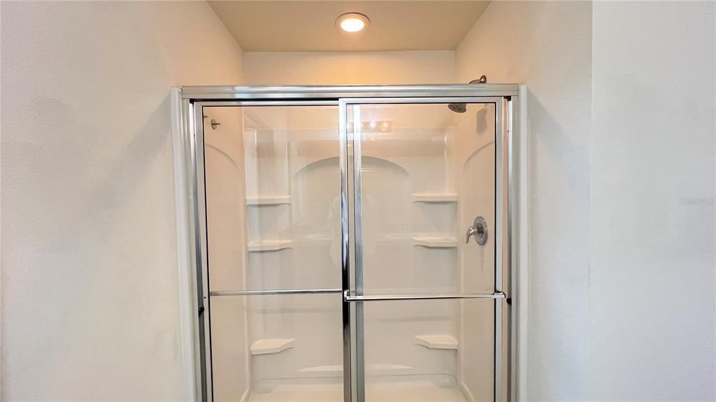 В аренду: $2,450 (5 спален, 3 ванн, 2696 Квадратных фут)